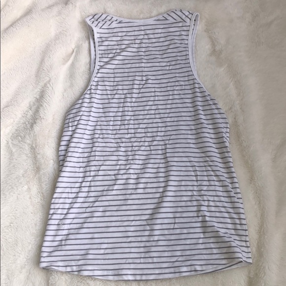 Lululemon Athletica tank top - Picture 2 of 3
